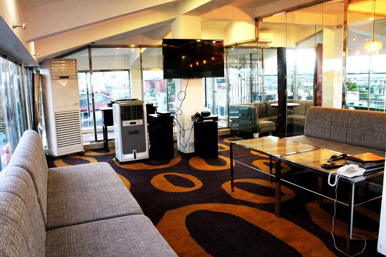 Belgian Suites Manila Exterior foto